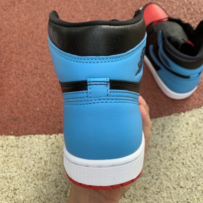 Authentic Air Jordan 1 Retro WMNS “UNC To Chicago”