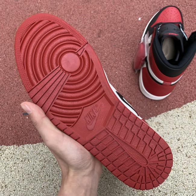Authentic Air Jordan 1 Retro High OG “Bred Toe”