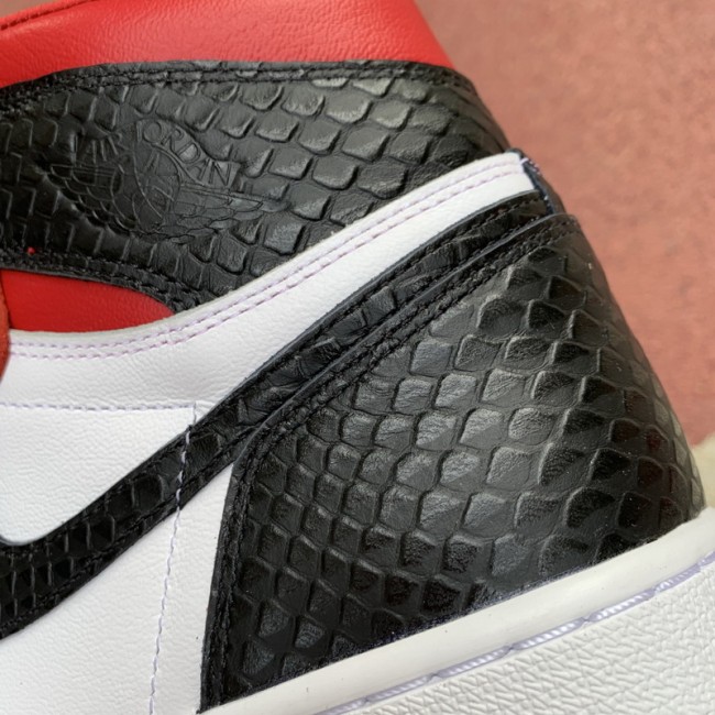 Authentic Air Jordan 1 Retro High OG WMNS “Satin Snake”