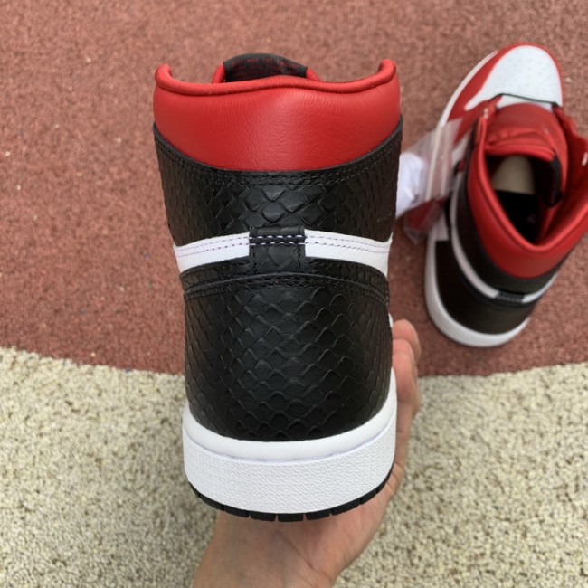 Authentic Air Jordan 1 Retro High OG WMNS “Satin Snake”