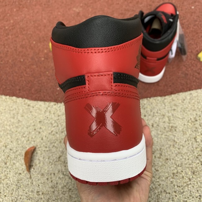 Authentic Air Jordan 1 Retro Banned