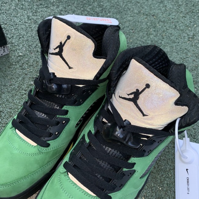 Authentic Air Jordan 5 SE “Oregon”