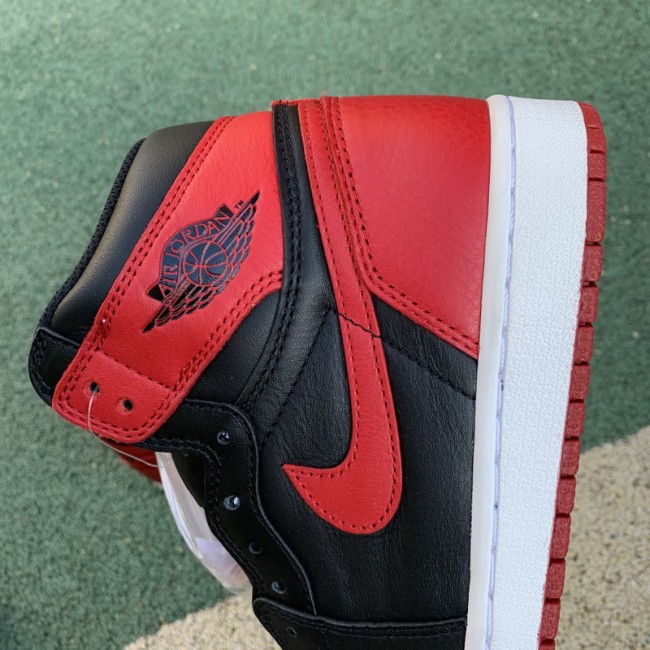 Authentic Air Jordan 1 Retro OG High “Banned”