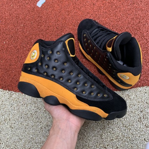 Air Jordan 13 PE “Oregon Ducks”