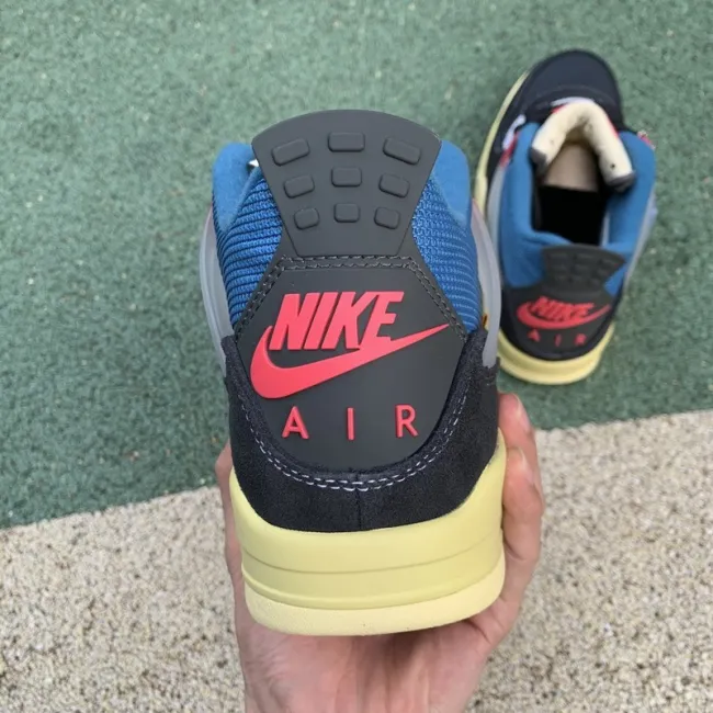 Authentic Union x Air Jordan 4