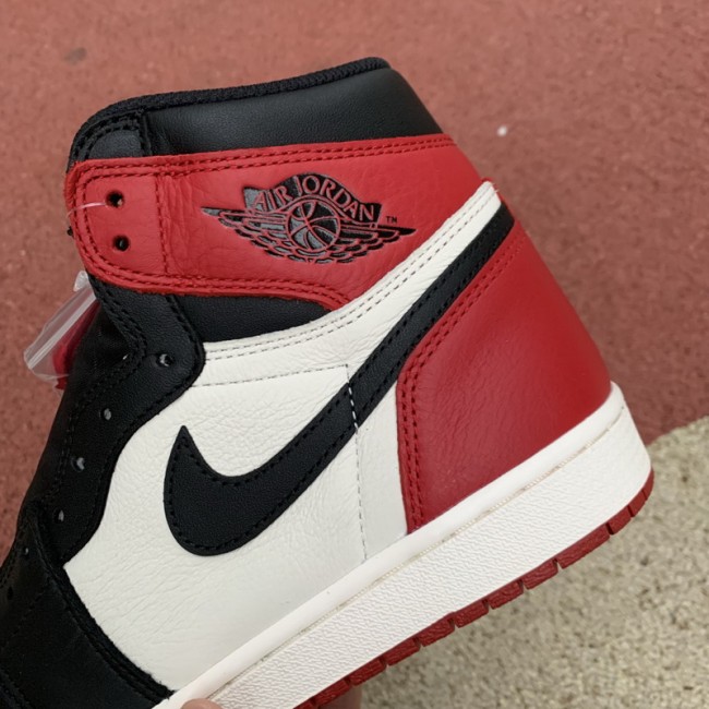 Authentic Air Jordan 1 Retro High OG “Bred Toe”