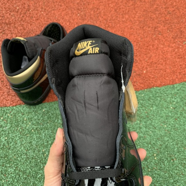 Authentic Air Jordan 1 Retro High “Black Metallic Gold”