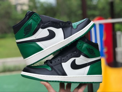 Authentic Air Jordan 1 Retro High OG “Pine Green”