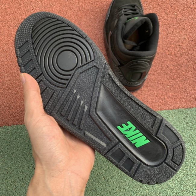 Air Jordan 3 Retro Oregon Ducks Black