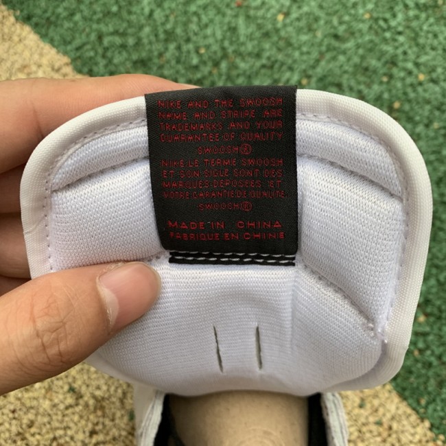 Authentic Air Jordan 1 High OG“ Light Smoke Grey” GS