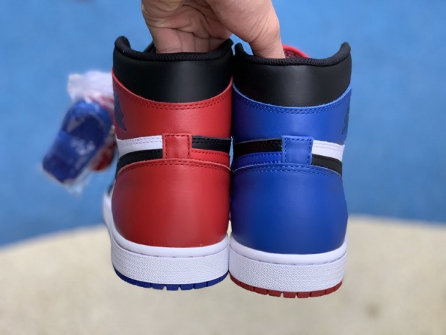 Authentic Air Jordan 1 Retro High OG Top 3