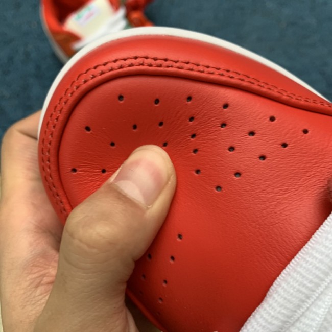 Authentic 7-Eleven x Nike SB Dunk Low GS