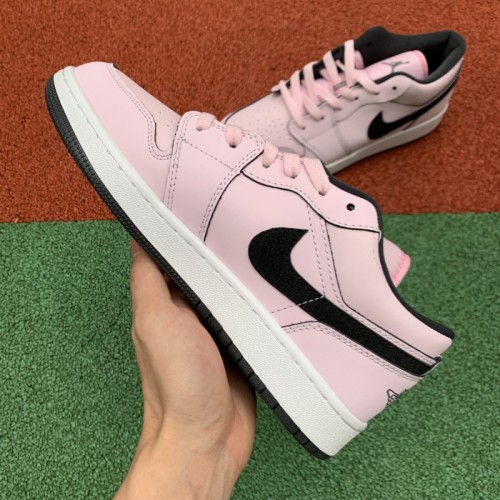 Air Jordan 1 Retro Low shoes