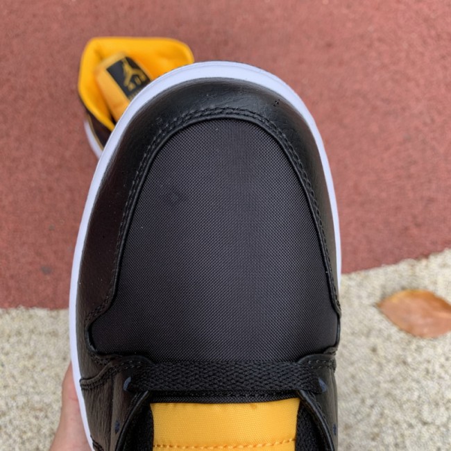 Authentic Air Jordan 1 Mid Shoes040