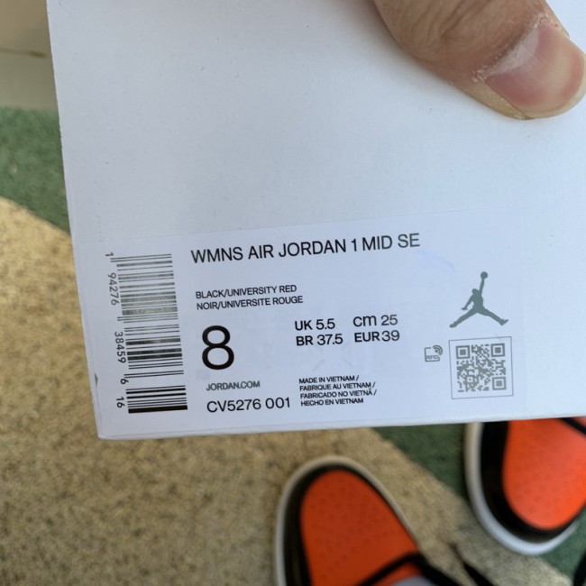 Authentic Air Jordan 1 Mid Shoes017