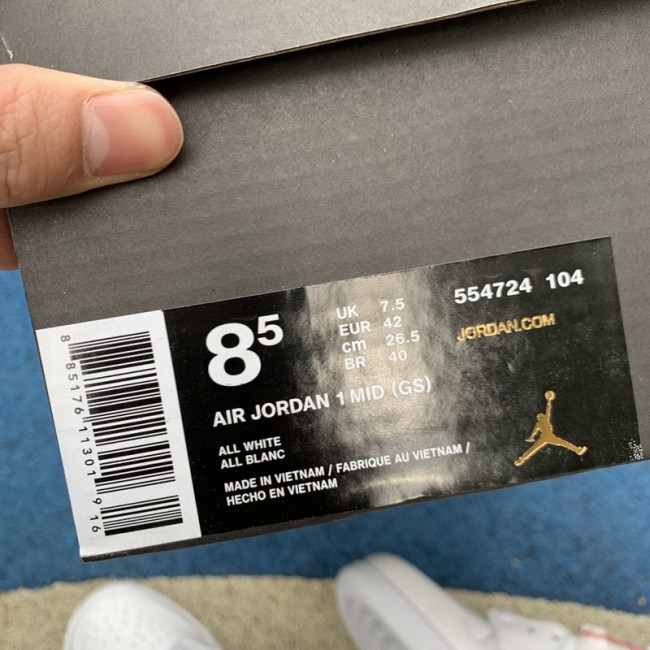 Authentic Air Jordan 1 Mid Shoes063