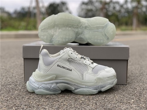 Balenciaga Triple S 