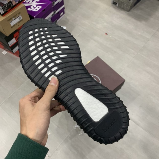 Authentic Yeezy 350 Boost V2 Bred 2020 version