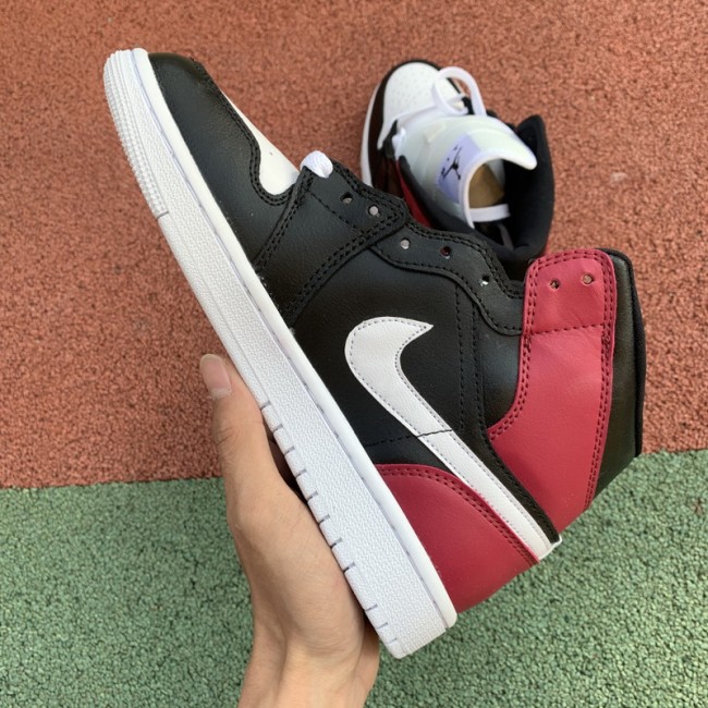 Authentic Air Jordan 1 Mid Shoes028