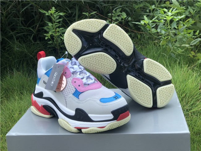 Balenciaga Triple S 