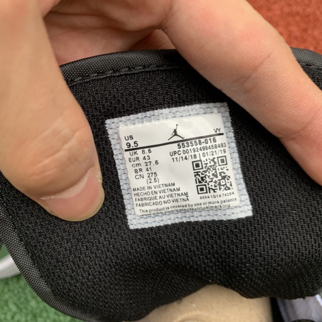 Air Jordan 1 Retro Low shoes