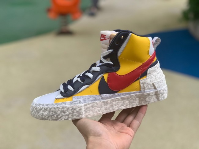 Nike Blazer Mid sacai Snow Beach