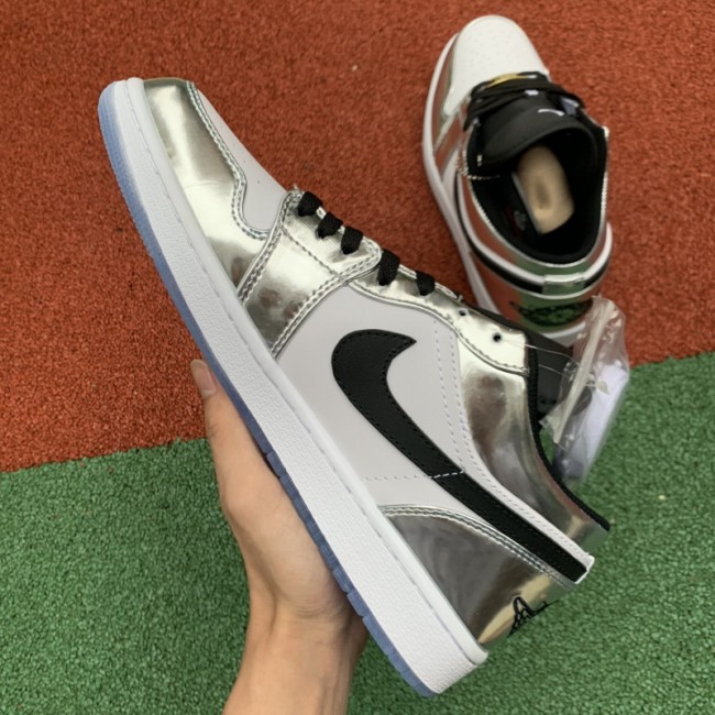 Air Jordan 1 Retro Low shoes