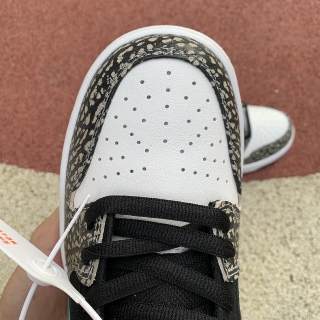 Authentic Nike SB Dunk Low“Elephant”