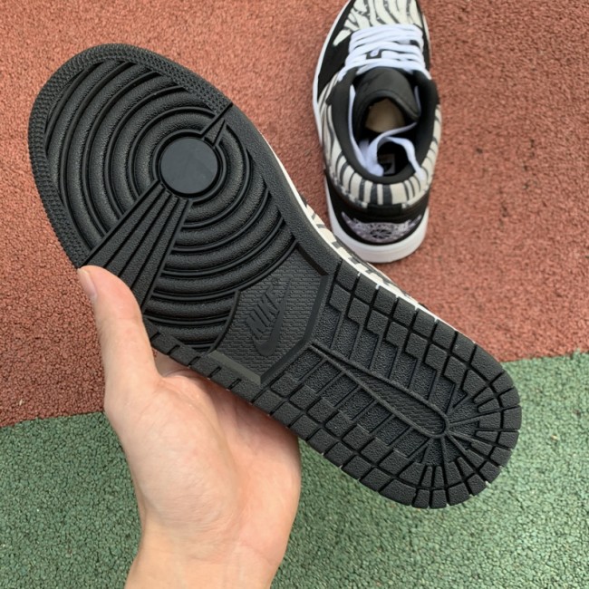 Air Jordan 1 Retro Low shoes