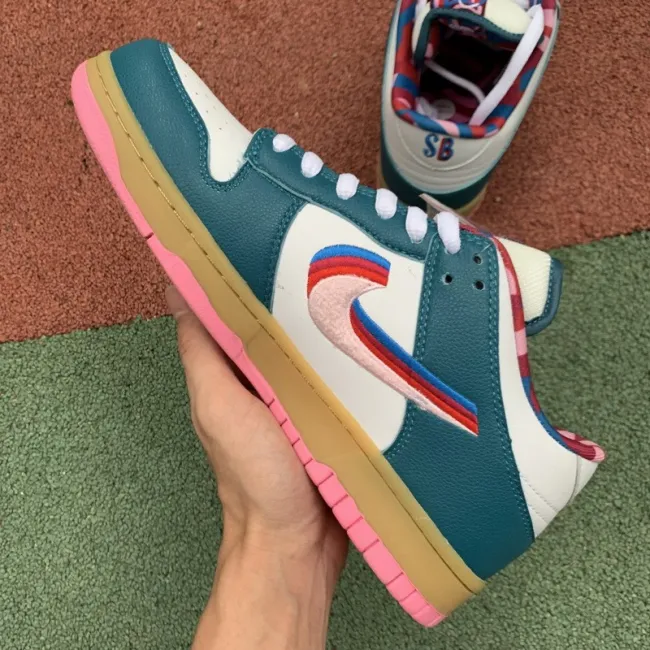 Authentic Nike SB dunk low Pro x Parra Dark Green