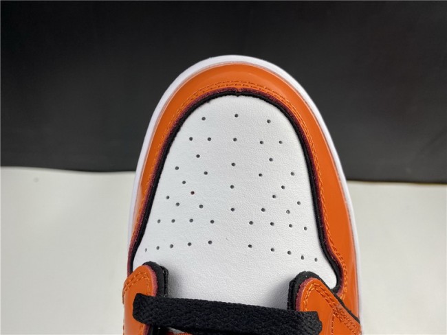 Authentic Air Jordan 1 Mid “Turf Orange”