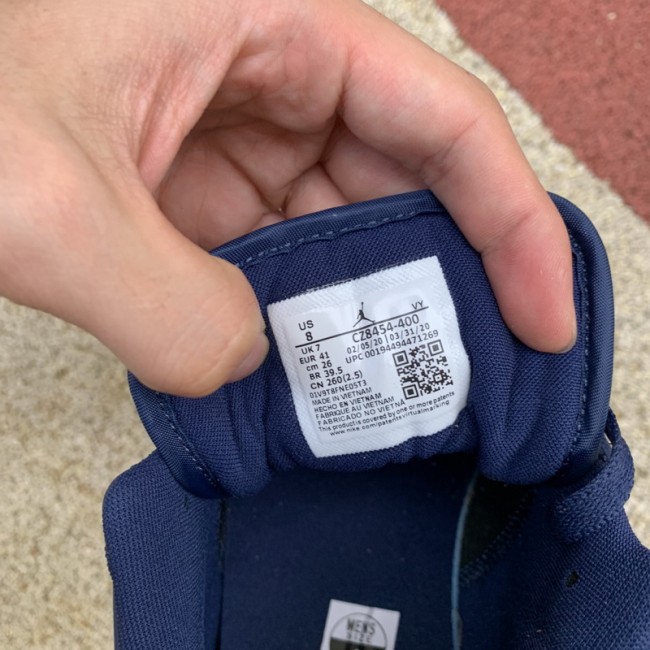 Air Jordan 1 Retro Low shoes