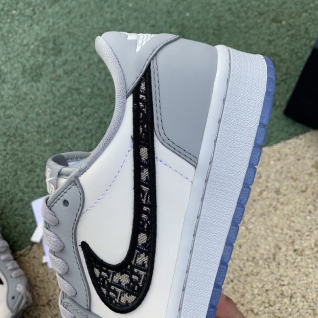 Authentic Dior x Ai Air Jordan 1 Retro Low Top