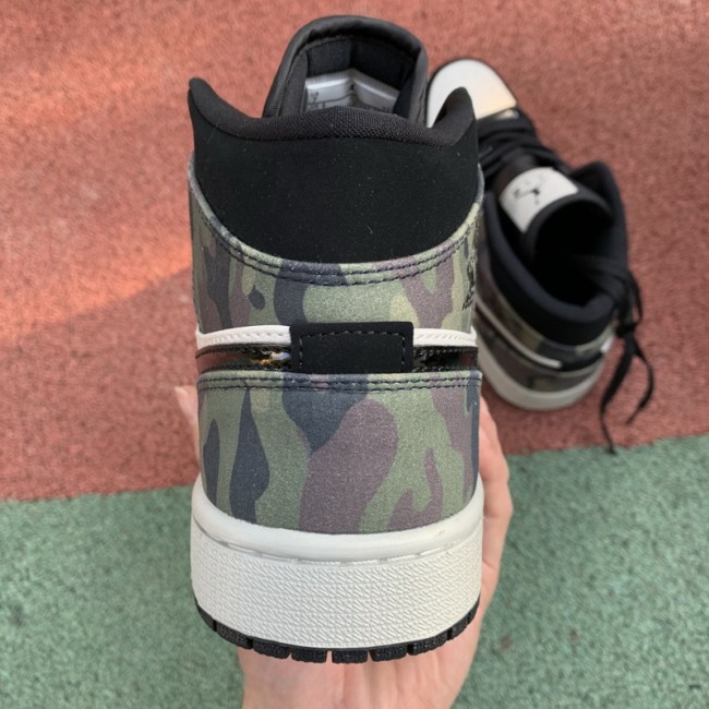 Authentic Air Jordan 1 Mid Shoes023