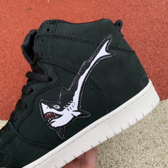 Nike SB Dunk High Oski Shark