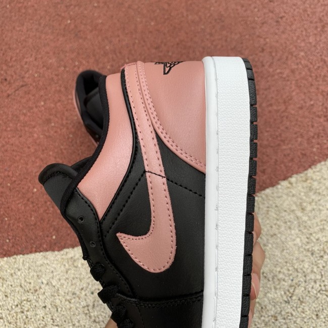 Air Jordan 1 Retro Low shoes