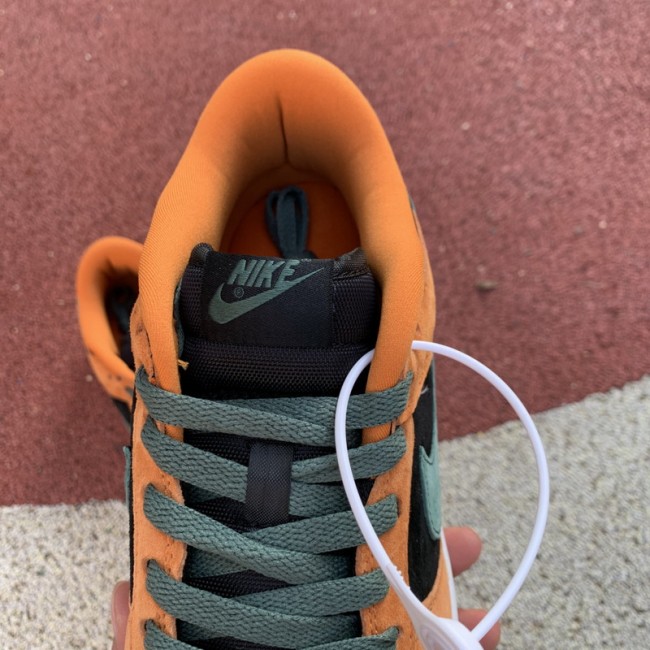 Authentic Nike Dunk Low SP “Ceramic”
