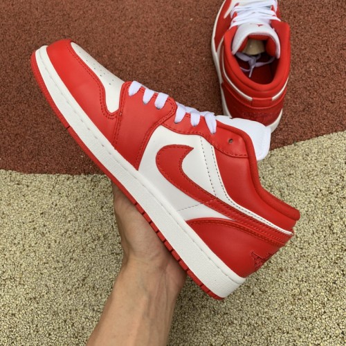 Air Jordan 1 Retro Low shoes