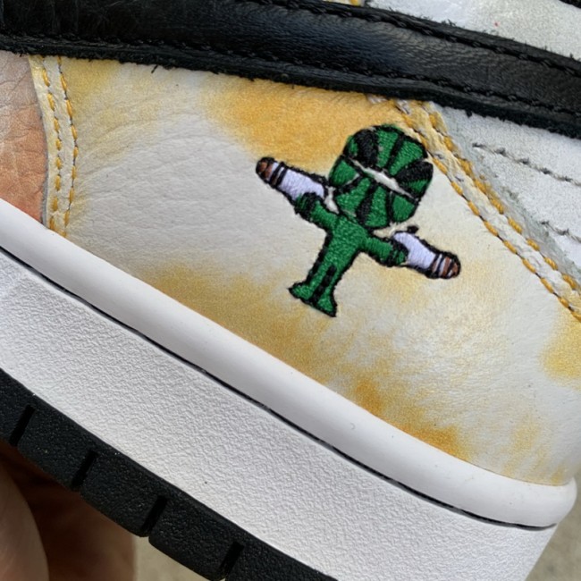 Authentic Nike SB Dunk Low Pro “Raygun”