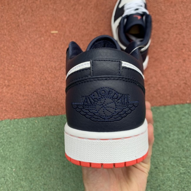 Air Jordan 1 Retro Low shoes