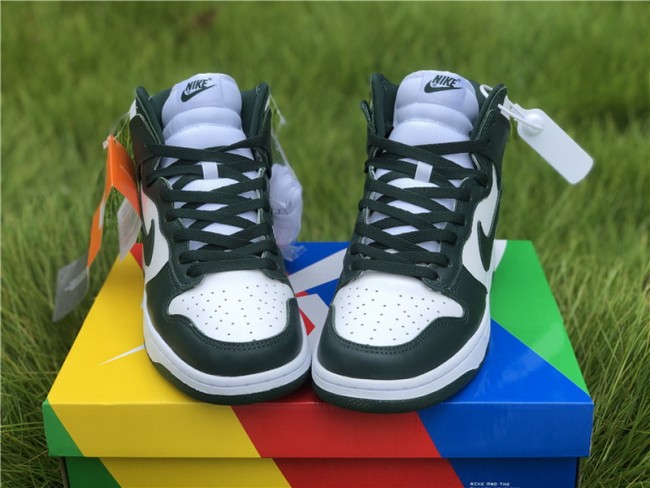 Authentic Nike Dunk High SP “Pro Green”