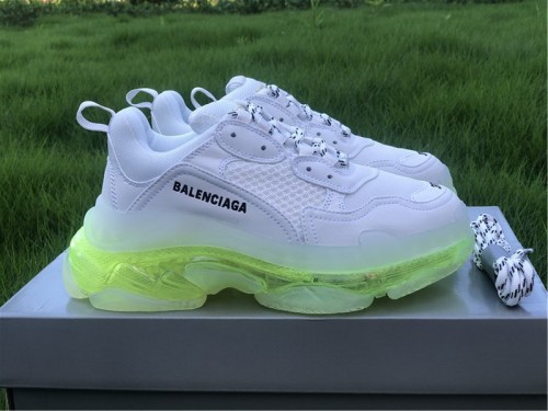 Balenciaga Triple S 