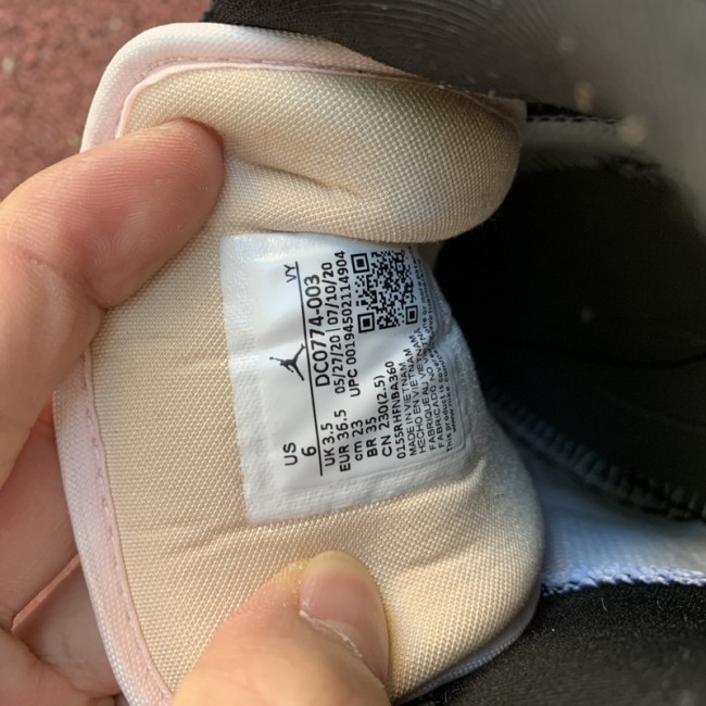 Air Jordan 1 Retro Low shoes