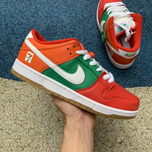Authentic 7-Eleven x Nike SB Dunk Low GS
