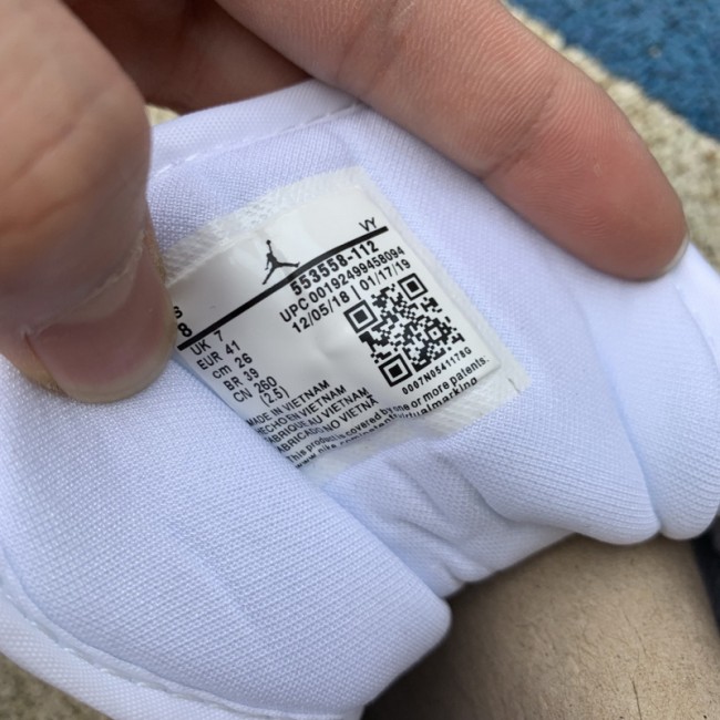Air Jordan 1 Retro Low shoes