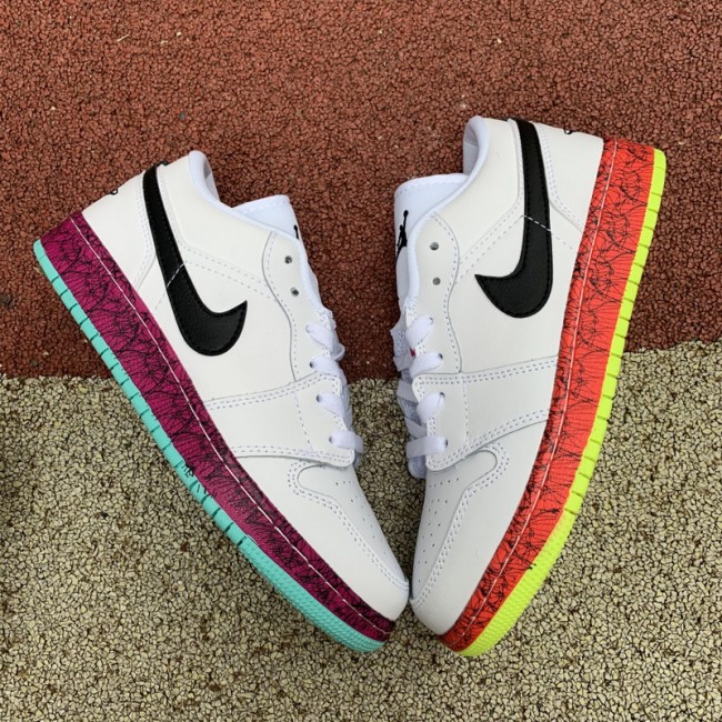 Air Jordan 1 Retro Low shoes