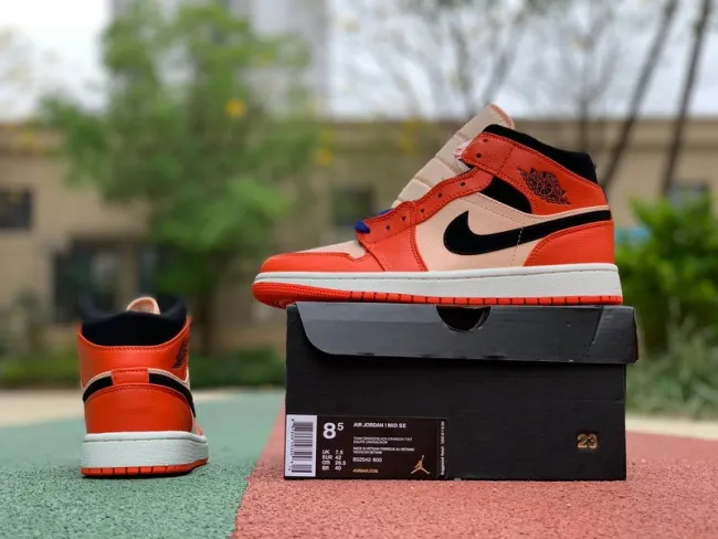 Authentic Air Jordan 1 Mid Shoes072