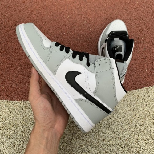 Authentic Air Jordan 1 Mid Shoes008