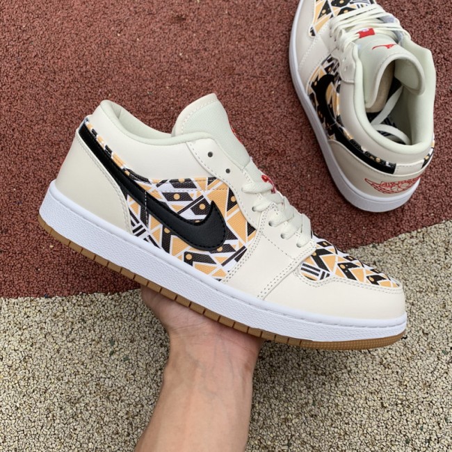 Air Jordan 1 Retro Low shoes