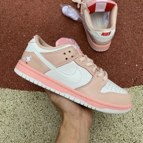 Authentic Nike SB Dunk Low Pigeon Pink